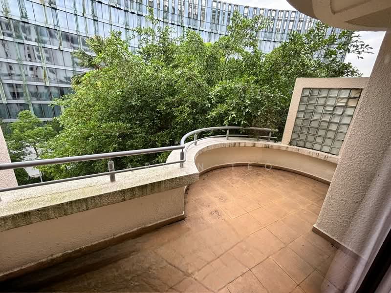 ❤️ Spacious and Cosy Apartment At Balmoral Park ❤️, , 3 Bedrooms, 2,745 sqft, Walk-up Apartment For Rent, by Darren Teo, 500155383 - Balcony - PropertyGuru.com.sg