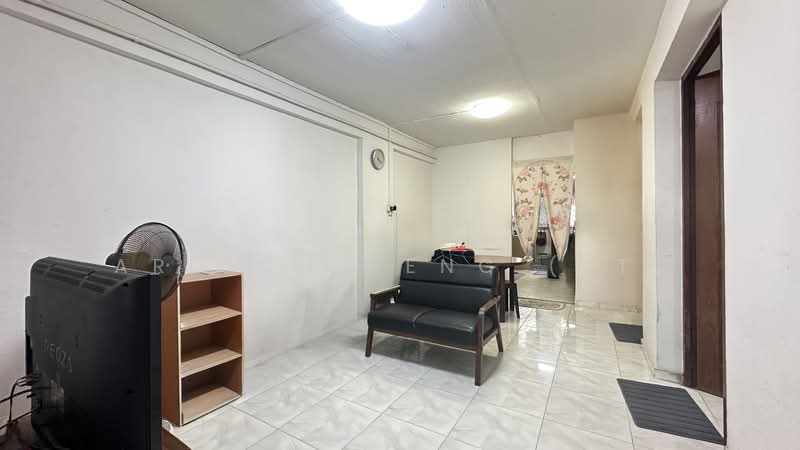 507 Bukit Batok Street 52, 507 Bukit Batok Street 52, 2 Bedrooms, 646 sqft, HDB Flat For Sale, by Arioch Heng (JT), 500155390 - Living Room - PropertyGuru.com.sg