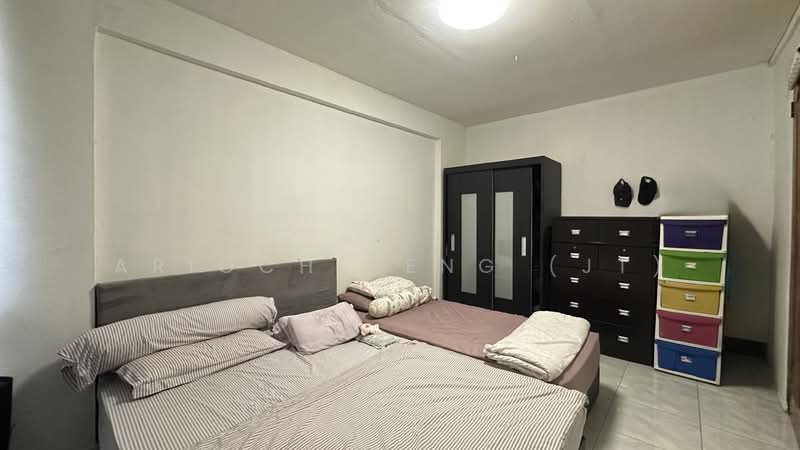 507 Bukit Batok Street 52, 507 Bukit Batok Street 52, 2 Bedrooms, 646 sqft, HDB Flat For Sale, by Arioch Heng (JT), 500155390 - Bedroom - PropertyGuru.com.sg