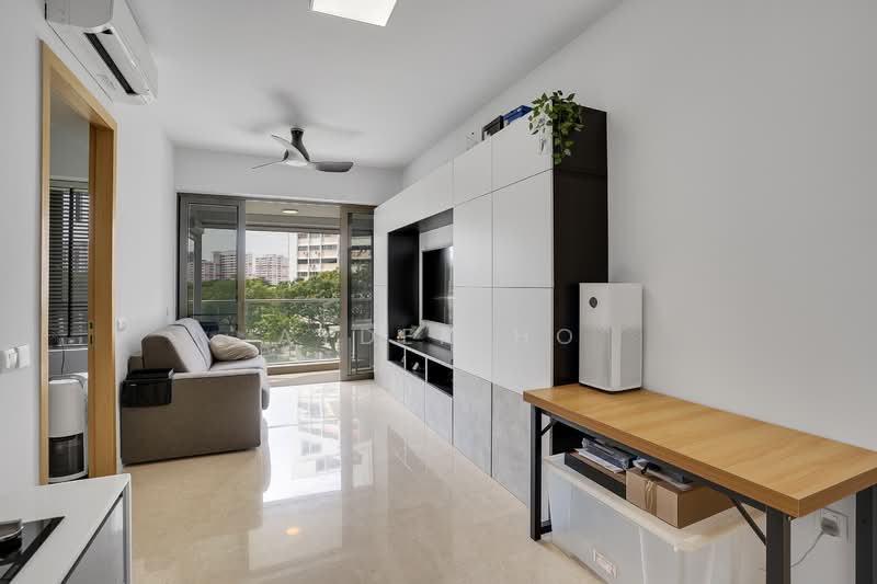 The Tre Ver, 60 Potong Pasir Avenue 1, 1 Bedroom, 506 sqft, Condominium For Sale, by Ayden Ho, 500155392 - Living Room - PropertyGuru.com.sg