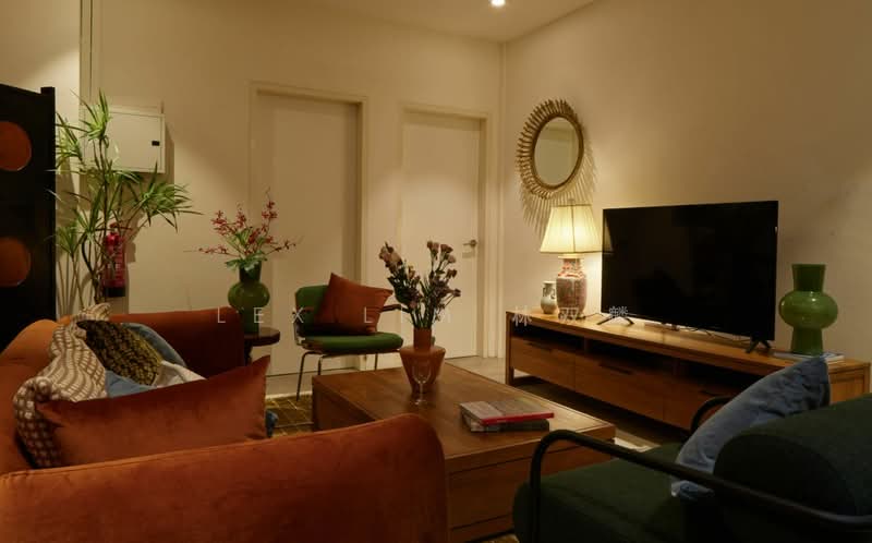 JALAN BESAR AREA, , Room Rental, 110 sqft, Shophouse For Rent, by Lex Lim 林双麟, 500155402 - Living Room - PropertyGuru.com.sg