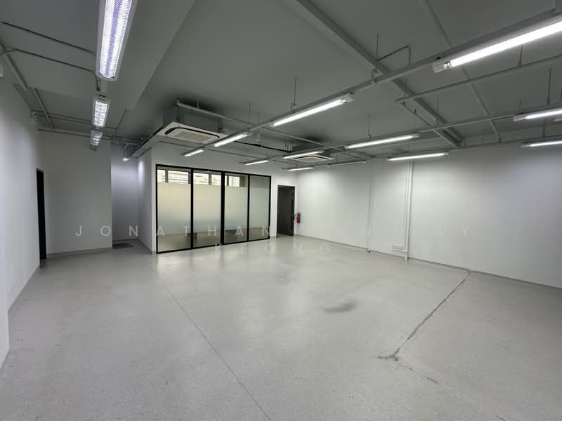 Cendex Centre, 120 Lower Delta Road, 3,315 sqft, Light Industrial (B1) For Sale, by Jonathan Tan Say Keong, 500155411 - Interior - CommercialGuru.com.sg