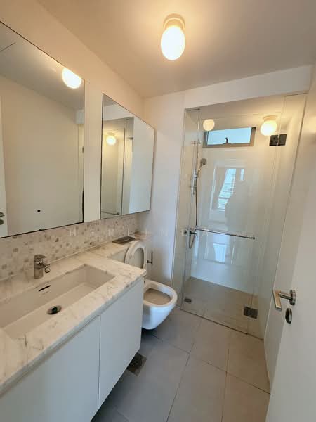 The Minton, 14 Hougang Street 11, 3 Bedrooms, 1,216 sqft, Condominium For Rent, by Herlinda ., 500155412 - Bathroom 2 - PropertyGuru.com.sg