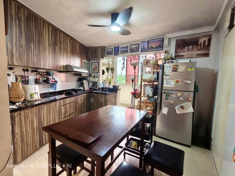 467 Segar Road, 467 Segar Road, 4 Bedrooms, 1,399 sqft, HDB Flat For Sale, by Andrew Chua, 500155417 - Kitchen - PropertyGuru.com.sg