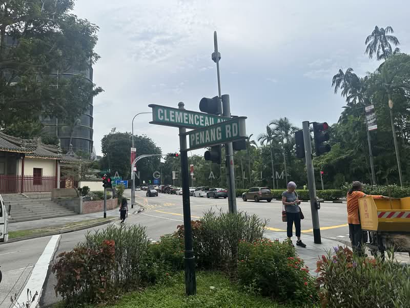 Singapore Shopping Centre, 190 Clemenceau Avenue, 1,292 sqft, Mall Shop For Sale, by Angela Lim, 500155431 - Exterior - CommercialGuru.com.sg