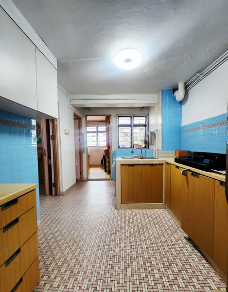 77 Indus Road, 77 Indus Road, 2 Bedrooms, 678 sqft, HDB Flat For Sale, by Kelvin Tan, 500155439 - Kitchen - PropertyGuru.com.sg