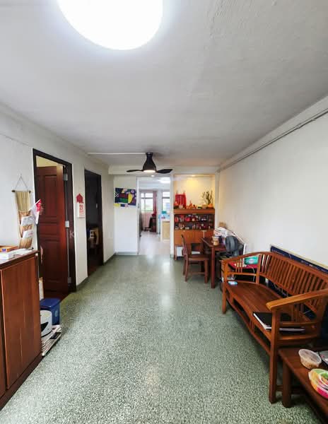 77 Indus Road, 77 Indus Road, 2 Bedrooms, 678 sqft, HDB Flat For Sale, by Kelvin Tan, 500155439 - Living Room - PropertyGuru.com.sg