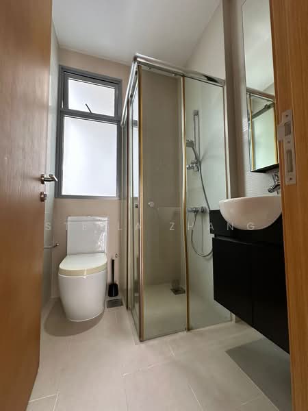 Auralis, 589 East Coast Road, 2 Bedrooms, 732 sqft, Condominium For Rent, by Stella Zhang, 500155464 - Bathroom - PropertyGuru.com.sg