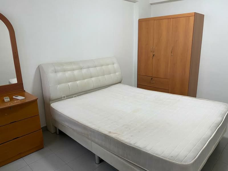 123 Bukit Batok Central, 123 Bukit Batok Central, 3 Bedrooms, 1,001 sqft, HDB Flat For Rent, by Doris Kang, 500155473 - Bedroom - PropertyGuru.com.sg