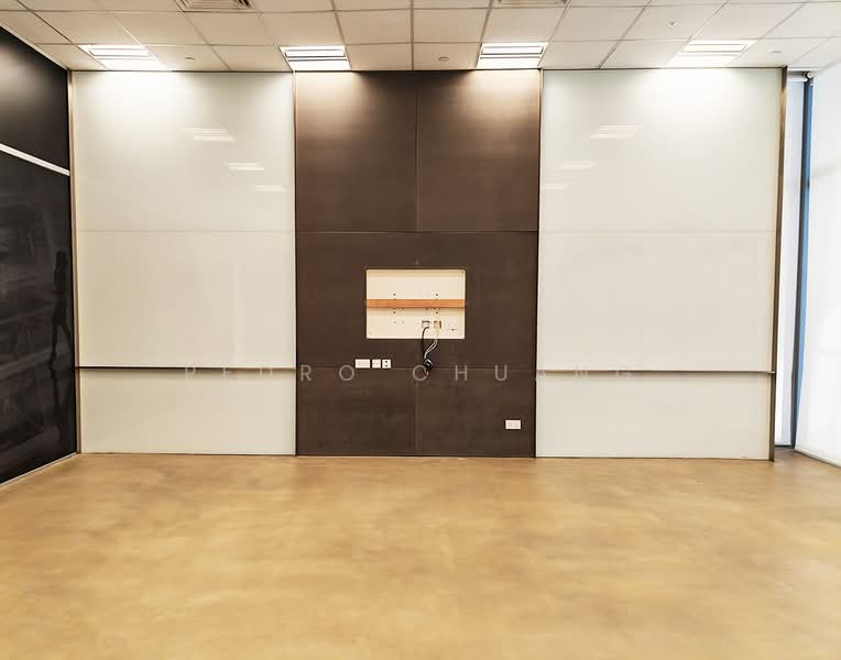 Golden Agri Plaza, 108 Pasir Panjang Road, 7,694 sqft, Light Industrial (B1) For Rent, by Pedro Chuang, 500155475 - Interior - CommercialGuru.com.sg