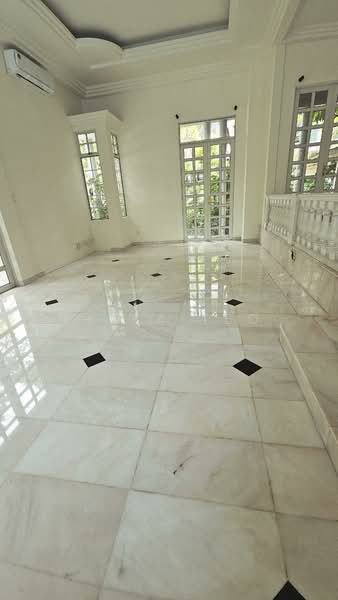 Clacton road, , 6 Bedrooms, 3,796 sqft, Detached House For Rent, by Lissa Teo, 500155478 - Interior - PropertyGuru.com.sg
