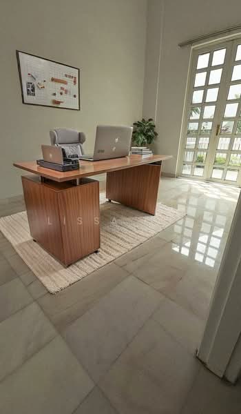 Clacton road, , 6 Bedrooms, 3,796 sqft, Detached House For Rent, by Lissa Teo, 500155478 - PropertyGuru.com.sg