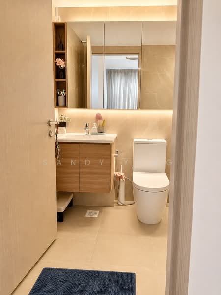 Treasure at Tampines, 57 Tampines Lane, 2 Bedrooms, 657 sqft, Condominium For Rent, by Sandy Yong, 500155489 - Bathroom - PropertyGuru.com.sg