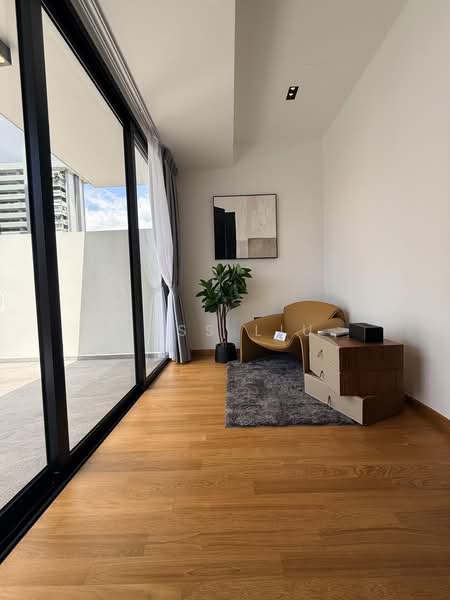 ❤️ DEALMAKERS ✨ | D12 LANDED NEAR NOVENA AND TOA PAYOH, Balestier Road / Boon Teck Road, 5 Bedrooms, 5,425 sqft, Terraced House For Sale, by Jess Liu, 500155493 - Balcony - PropertyGuru.com.sg