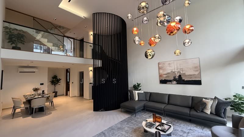 ❤️ DEALMAKERS ✨ | D12 LANDED NEAR NOVENA AND TOA PAYOH, Balestier Road / Boon Teck Road, 5 Bedrooms, 5,425 sqft, Terraced House For Sale, by Jess Liu, 500155493 - Living Room - PropertyGuru.com.sg