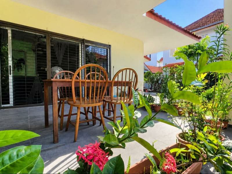 See to Believe! Prime Goodman Vicinity | Rare Wide Frontage 12m | Rebuild Opportunity, , 4 Bedrooms, 3,000 sqft, Semi-Detached House For Sale, by Jenice Tan, 500155494 - Exterior - PropertyGuru.com.sg