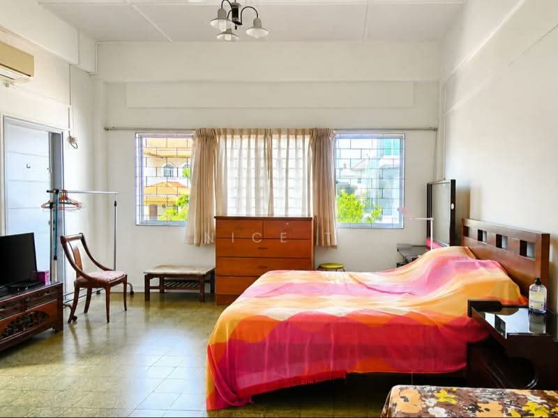 See to Believe! Prime Goodman Vicinity | Rare Wide Frontage 12m | Rebuild Opportunity, , 4 Bedrooms, 3,000 sqft, Semi-Detached House For Sale, by Jenice Tan, 500155494 - Bedroom - PropertyGuru.com.sg