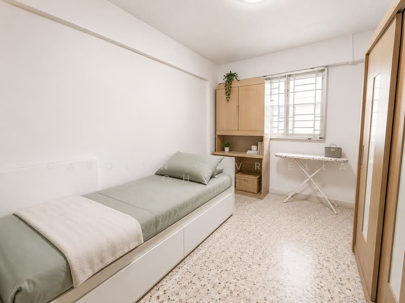 643 Ang Mo Kio Avenue 5, 643 Ang Mo Kio Avenue 5, 2 Bedrooms, 807 sqft, HDB Flat For Sale, by Carolyn Gavriella Choo, 500155499 - Bedroom - PropertyGuru.com.sg