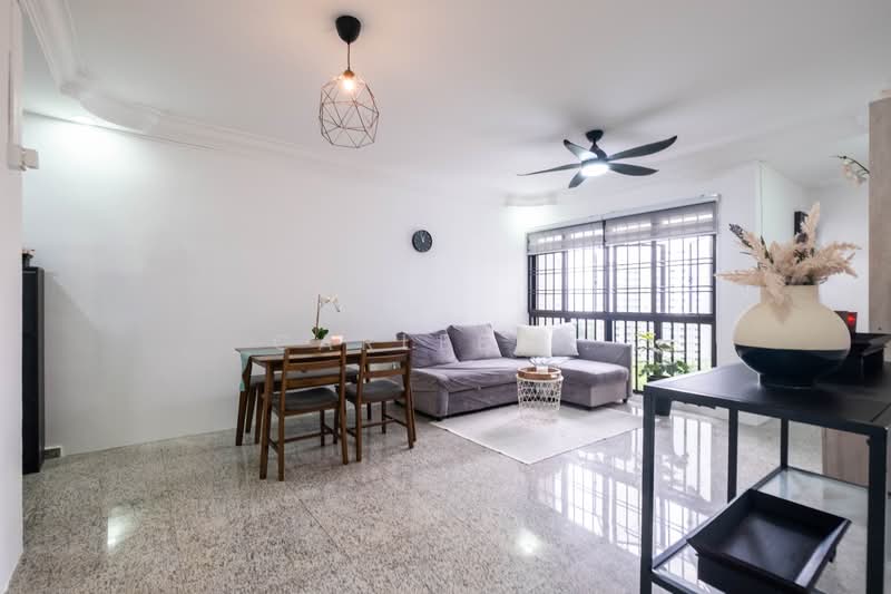 295B Compassvale Crescent, 295B Compassvale Crescent, 3 Bedrooms, 968 sqft, HDB Flat For Sale, by Carleel ., 500155500 - Living Room - PropertyGuru.com.sg