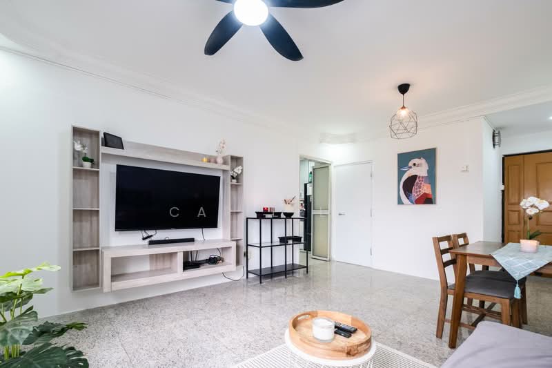 295B Compassvale Crescent, 295B Compassvale Crescent, 3 Bedrooms, 968 sqft, HDB Flat For Sale, by Carleel ., 500155500 - Living Room - PropertyGuru.com.sg
