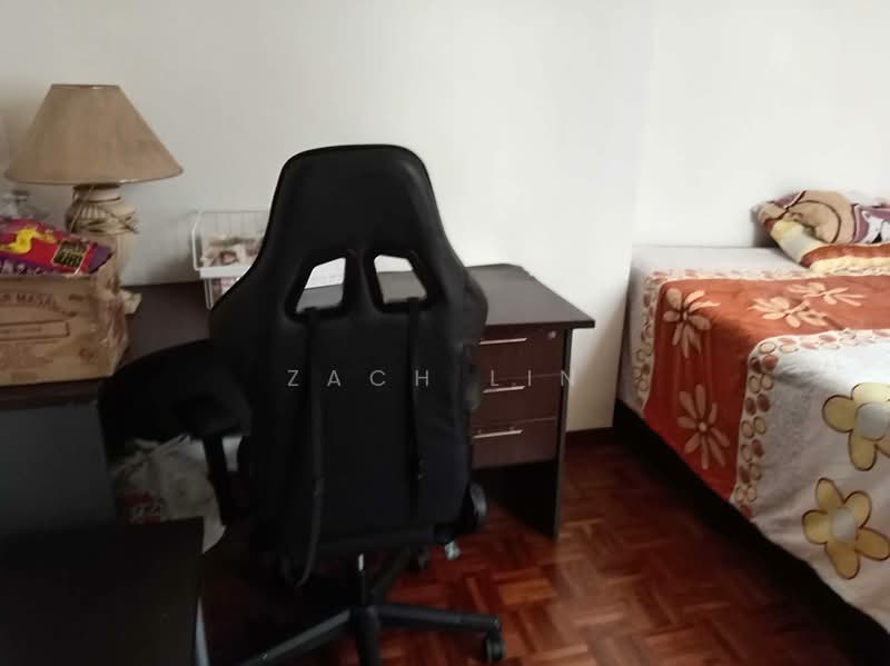 Wing Fong Mansions, 12 Lorong 14 Geylang, 3 Bedrooms, 1,130 sqft, Apartment For Sale, by Zach Lin, 500155514 - Bedroom - PropertyGuru.com.sg