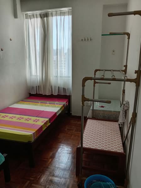 Wing Fong Mansions, 12 Lorong 14 Geylang, 3 Bedrooms, 1,130 sqft, Apartment For Sale, by Zach Lin, 500155514 - Bedroom - PropertyGuru.com.sg