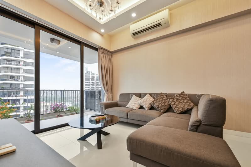 d'Leedon (Former Farrer Court), 13 Leedon Heights, 3 Bedrooms, 1,421 sqft, Condominium For Sale, by Faustine Benedict, 500155526 - Living Room - PropertyGuru.com.sg