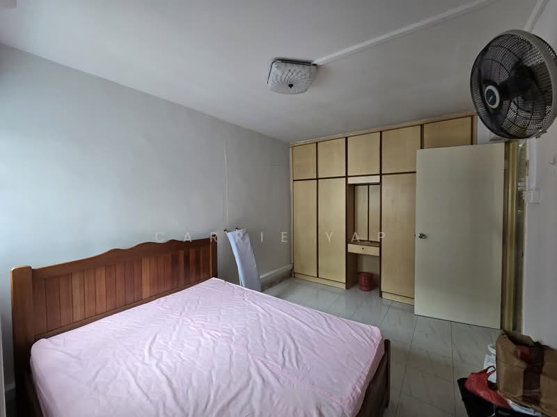 240 Bukit Batok East Avenue 5, 240 Bukit Batok East Avenue 5, Room Rental, 150 sqft, HDB Flat For Rent, by Carrie Yap, 500155530 - Bedroom - PropertyGuru.com.sg