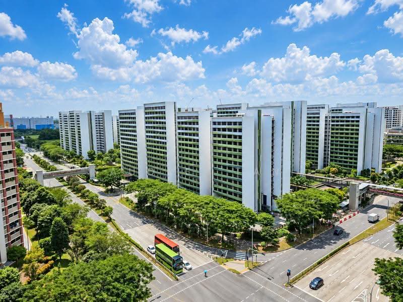 523B Tampines Central 7, 523B Tampines Central 7, Pasir Ris / Tampines, 3 Bedrooms, 1,001 sqft, HDB Flat For Sale, by Audrey Tan, 500155531 - View from Living Room - PropertyGuru.com.sg