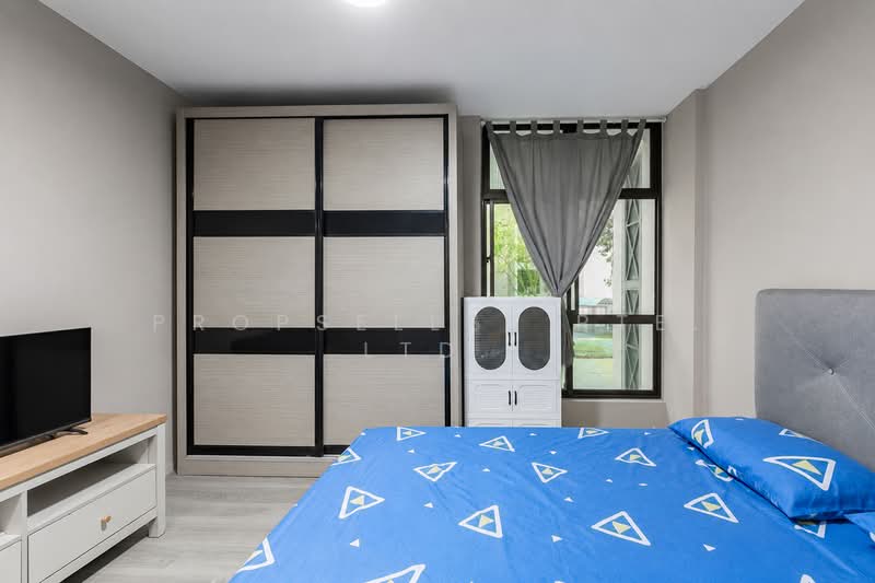 468 Segar Road, 468 Segar Road, 3 Bedrooms, 1,184 sqft, HDB Flat For Sale, by ADNIX LIU, 500155534 - Bedroom - PropertyGuru.com.sg