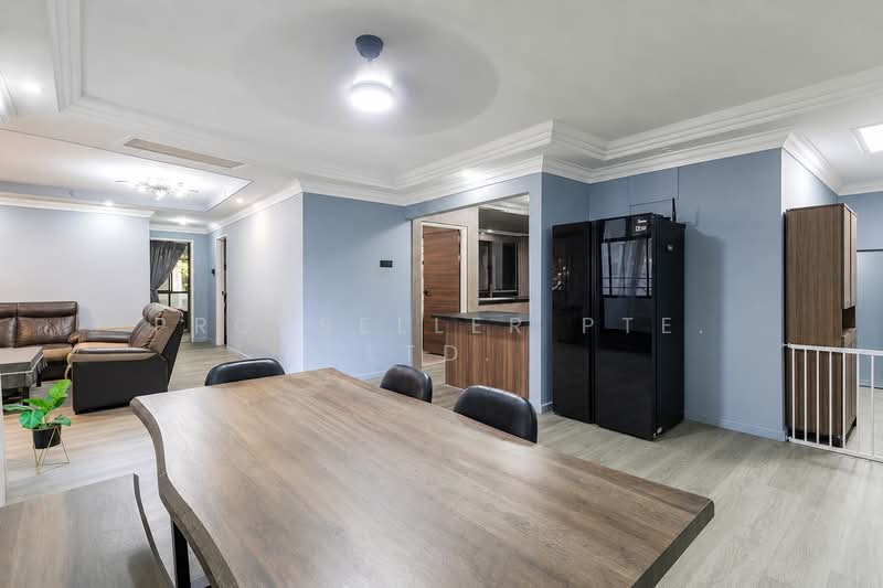 468 Segar Road, 468 Segar Road, 3 Bedrooms, 1,184 sqft, HDB Flat For Sale, by ADNIX LIU, 500155534 - Living Room - PropertyGuru.com.sg