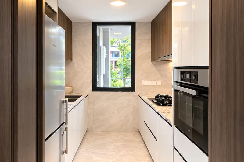Tembusu Grand, 94 Jalan Tembusu, 2 Bedrooms, 200 sqft, Condominium For Rent, by Fiona Choong, 500155540 - Kitchen - PropertyGuru.com.sg