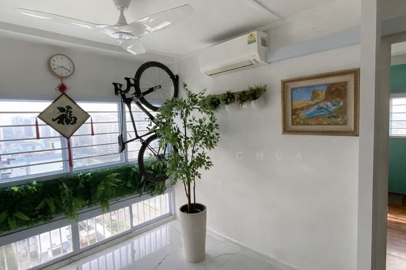 72 Marine Drive, 72 Marine Drive, 3 Bedrooms, 1,291 sqft, HDB Flat For Sale, by Vincent Chua, 500155543 - Balcony - PropertyGuru.com.sg