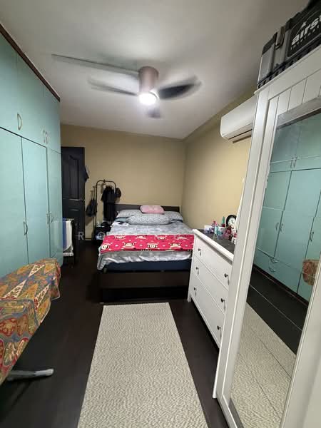 784 Yishun Avenue 2, 784 Yishun Avenue 2, 2 Bedrooms, 797 sqft, HDB Flat For Sale, by Roz Rufai, 500155544 - Bedroom - PropertyGuru.com.sg