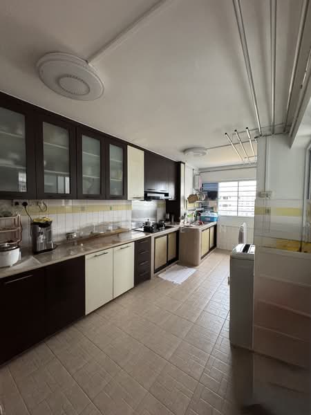 101 Clementi Street 14, 101 Clementi Street 14, Room Rental, 90 sqft, HDB Flat For Rent, by Kelly Leong, 500155546 - Kitchen - PropertyGuru.com.sg