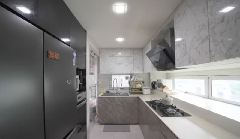 Pasadena, 2A Derbyshire Road, 3 Bedrooms, 1,389 sqft, Condominium For Sale, by Oliver Tan, 500155557 - Kitchen - PropertyGuru.com.sg