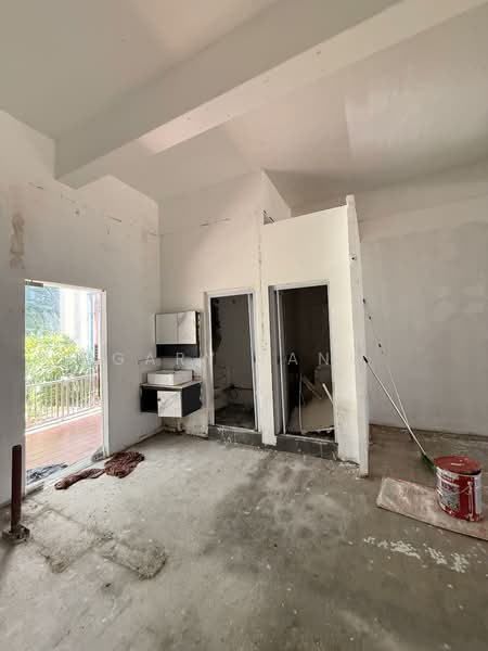 715 Ang Mo Kio Ave 6, 715 Ang Mo Kio Ave 6, 1,110 sqft, Shop / Shophouse For Rent, by Gary Tang, 500155569 - Bathroom - CommercialGuru.com.sg