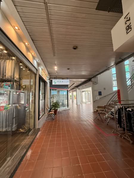 715 Ang Mo Kio Ave 6, 715 Ang Mo Kio Ave 6, 1,110 sqft, Shop / Shophouse For Rent, by Gary Tang, 500155569 - Corridor - CommercialGuru.com.sg