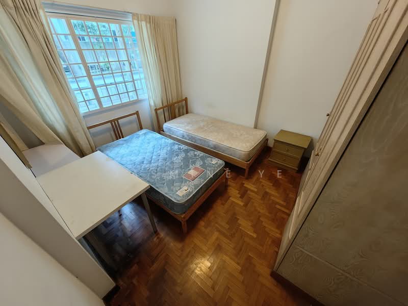 Royal Palm Mansions, 330 Pasir Panjang Road, 3 Bedrooms, 1,238 sqft, Condominium For Rent, by Jasmine Ye, 500155578 - Bedroom - PropertyGuru.com.sg