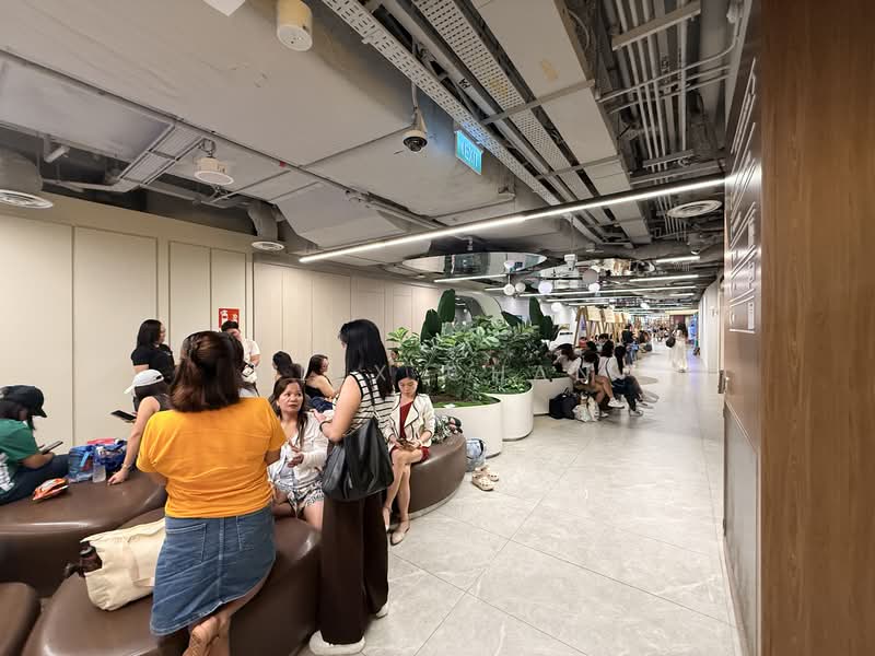 Cheap | Dhoby Ghaut Xchange MRT | No Take Over Fee, Dhoby Ghaut MRT, 654 sqft, Mall Shop For Rent, by Alex Chan, 500155579 - Interior - CommercialGuru.com.sg