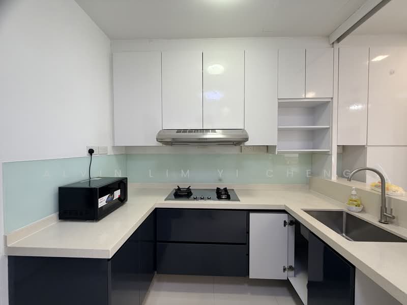 Ridgewood Condominium, 1 Ridgewood Close, 3 Bedrooms, 1,774 sqft, Condominium For Rent, by Alvin Lim Yi Cheng, 500155587 - PropertyGuru.com.sg