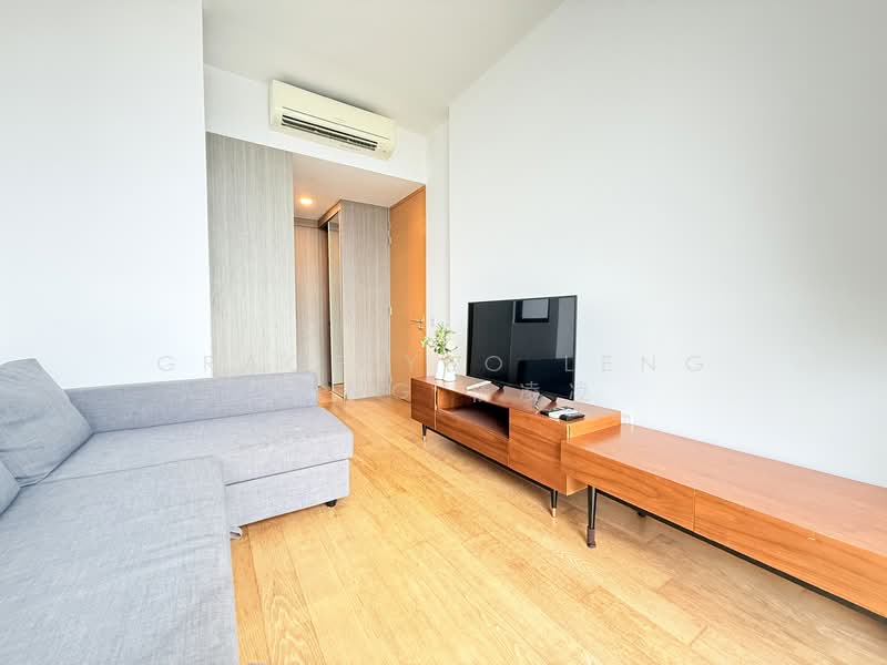 The Crest, 105 Prince Charles Crescent, 2 Bedrooms, 764 sqft, Condominium For Rent, by Grace Yeo Leng Leng 杨凌凌, 500155590 - Living Room cum Guest Room - PropertyGuru.com.sg
