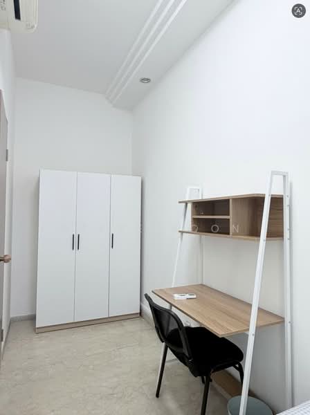 Simsville, 10 Geylang East Avenue 2, Room Rental, 100 sqft, Condominium For Rent, by Steve Voon, 500155592 - Study - PropertyGuru.com.sg