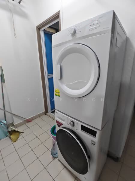 Simsville, 10 Geylang East Avenue 2, Room Rental, 100 sqft, Condominium For Rent, by Steve Voon, 500155592 - Interior - PropertyGuru.com.sg
