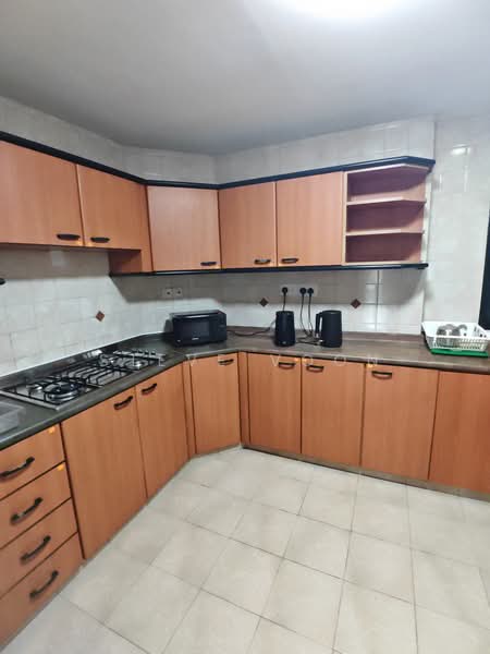 Simsville, 10 Geylang East Avenue 2, Room Rental, 100 sqft, Condominium For Rent, by Steve Voon, 500155592 - Kitchen - PropertyGuru.com.sg