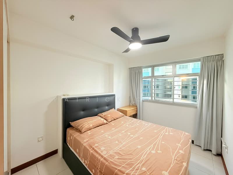 213A Punggol Walk, 213A Punggol Walk, 3 Bedrooms, 1,216 sqft, HDB Flat For Sale, by Patrick Chee, 500155596 - Bedroom - PropertyGuru.com.sg