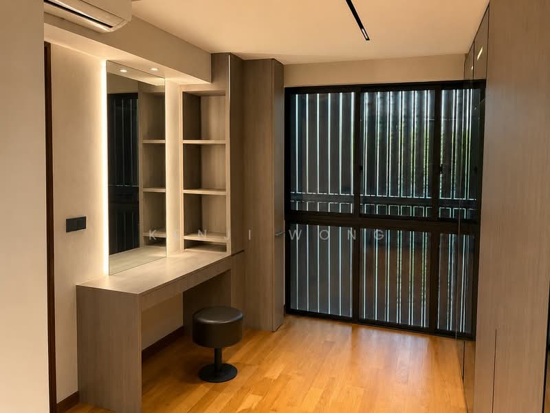 Yuk Tong Avenue, , 4 Bedrooms, 5,406 sqft, Semi-Detached House For Sale, by Kenji Wong, 500155598 - Bedroom - PropertyGuru.com.sg