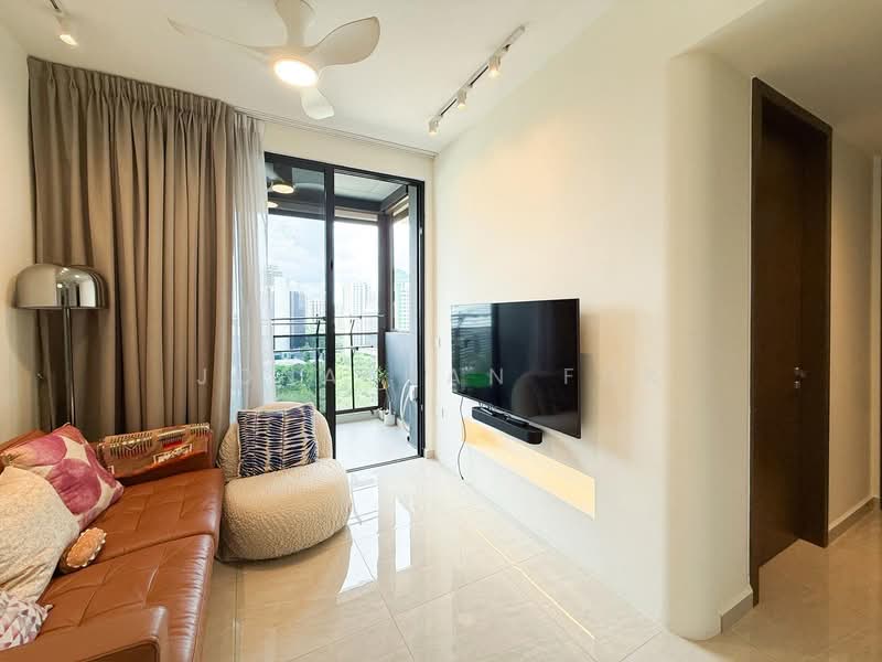 Kopar At Newton, 4 Makeway Avenue, 2 Bedrooms, 689 sqft, Condominium For Sale, by Jonathan Fok, 500155601 - Living Room - PropertyGuru.com.sg
