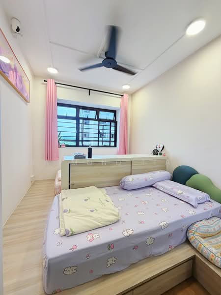 91 Tanglin Halt Road, 91 Tanglin Halt Road, 3 Bedrooms, 969 sqft, HDB Flat For Sale, by Raymond Tiah, 500155602 - Bedroom - PropertyGuru.com.sg