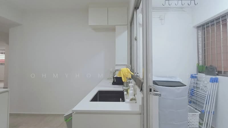 270 Pasir Ris Street 21, 270 Pasir Ris Street 21, 3 Bedrooms, 1,561 sqft, HDB Flat For Rent, by Jayden Saravannan, 500155603 - Interior - PropertyGuru.com.sg